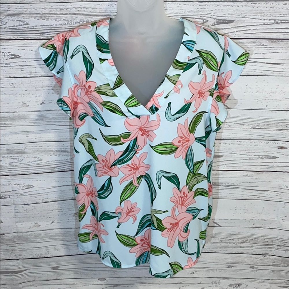 C&E Blue & Pink Lily Flower Printed Short Sleeved Blouse Shirt Top Ruffle Detail - Picture 3 of 8